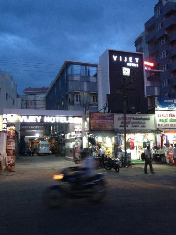 Vijey Hotels Tiruchirappalli Eksteriør billede